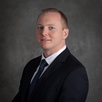 Headshot of Chris Dewey.